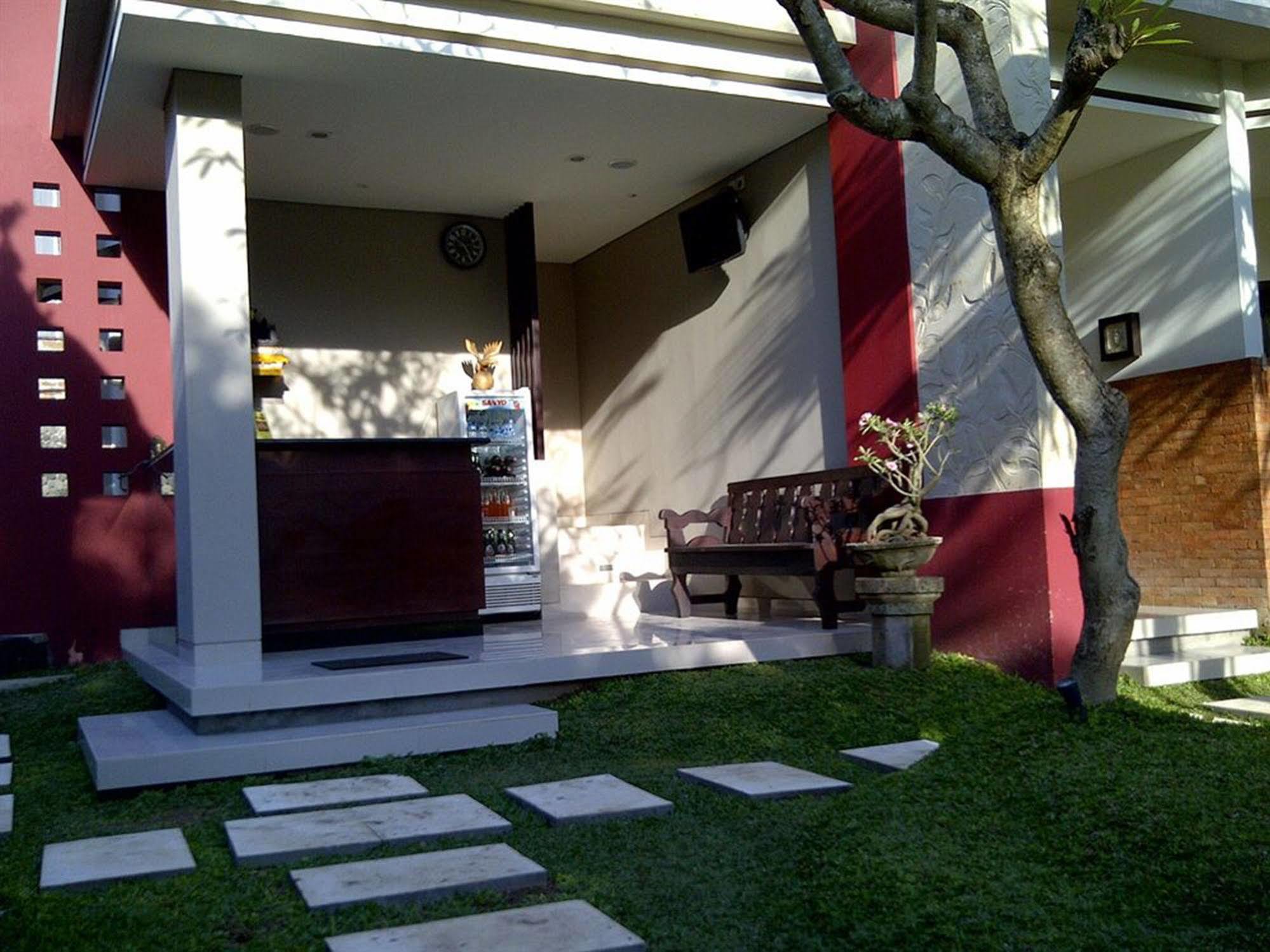 Billy Pendawa Homestay Kuta Lombok Exterior foto